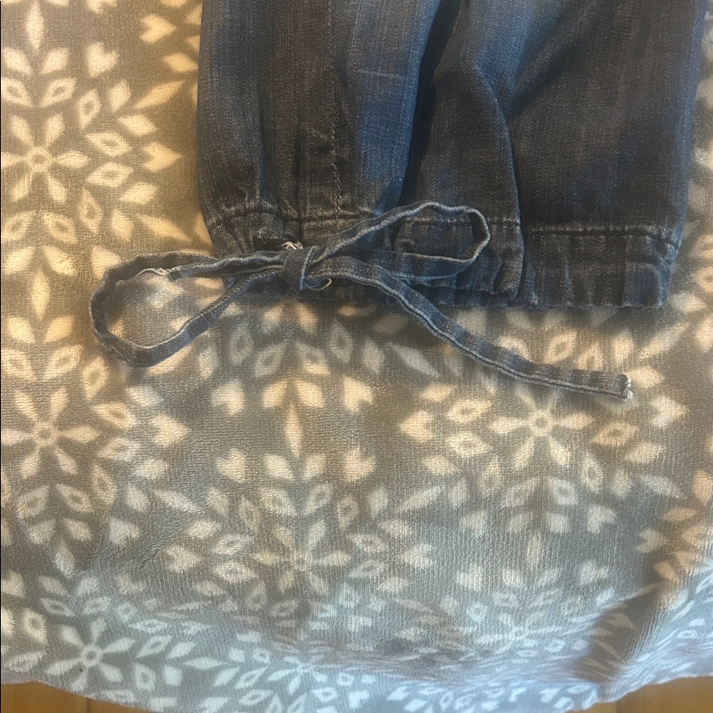 7 For All Mankind Blue Cropped Jeans - Picture 6 of 6